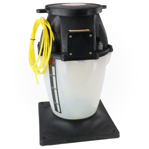 Pentair-521397-4-Gallon-Intellichem-Controller-Chlorine-Container2