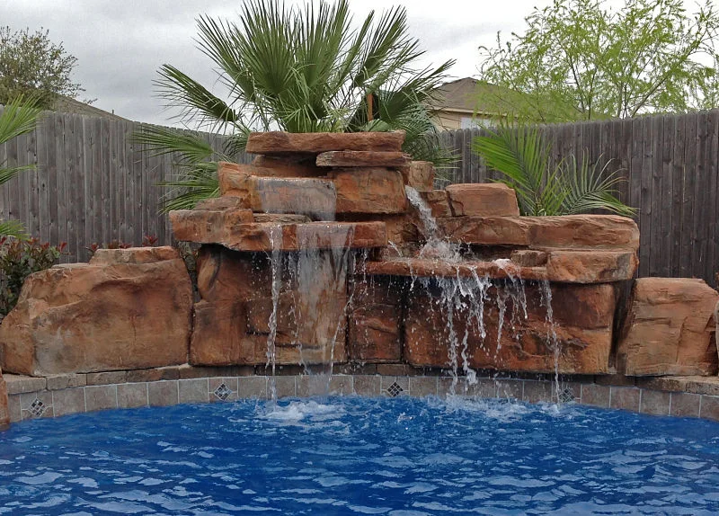 royalswimmingpools-1022166