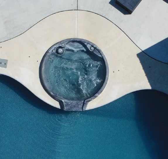 royalswimmingpools-1022989