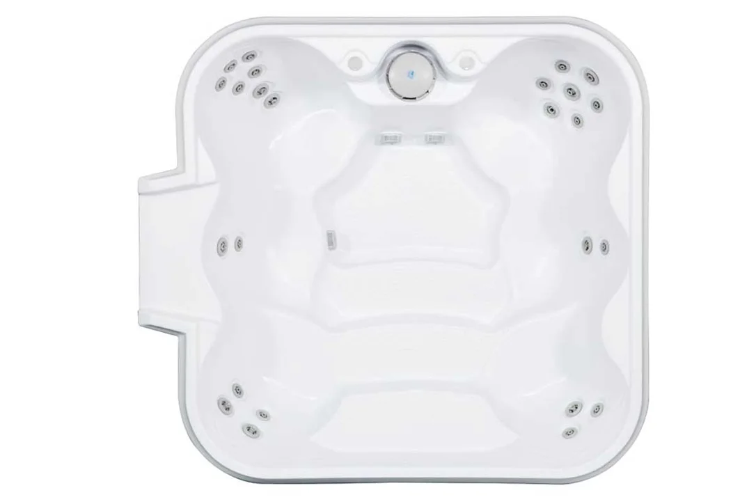 royalswimmingpools-1023041