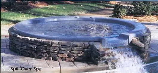 royalswimmingpools-1023778