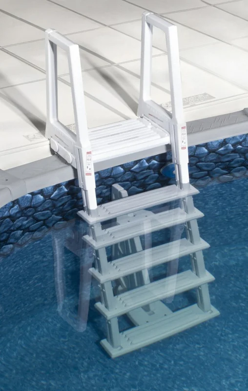 royalswimmingpools-1033614