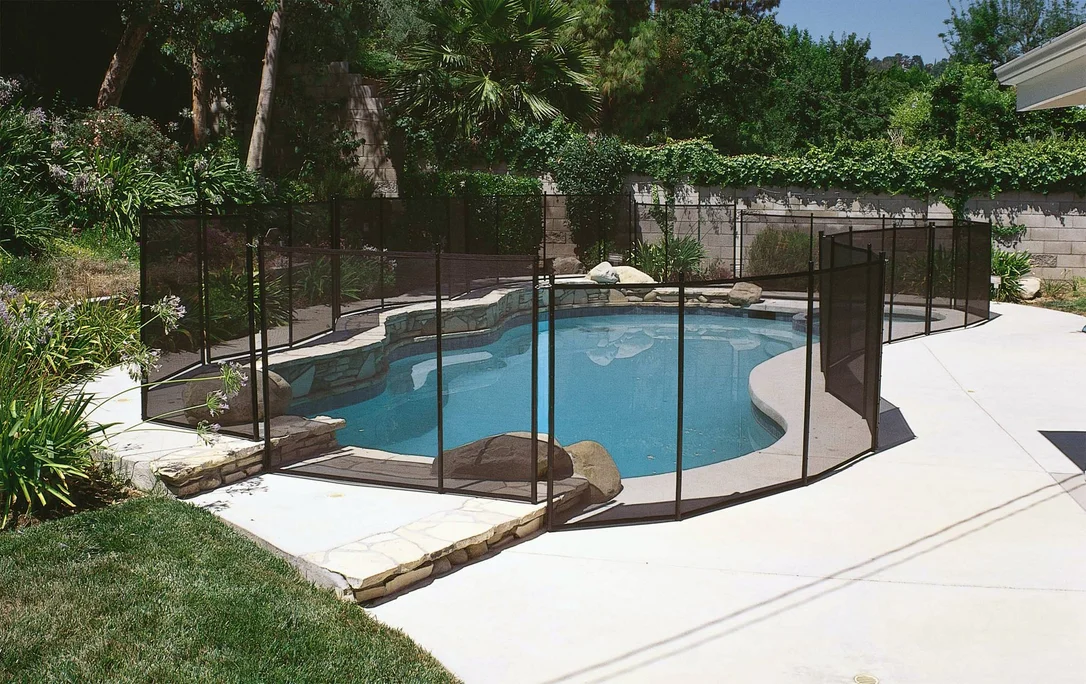 royalswimmingpools-1036727