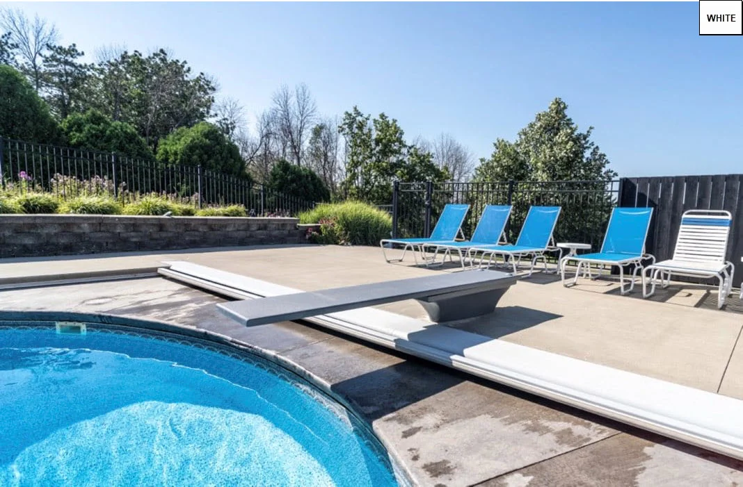royalswimmingpools-1059551