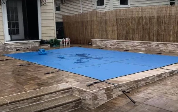royalswimmingpools-1065240