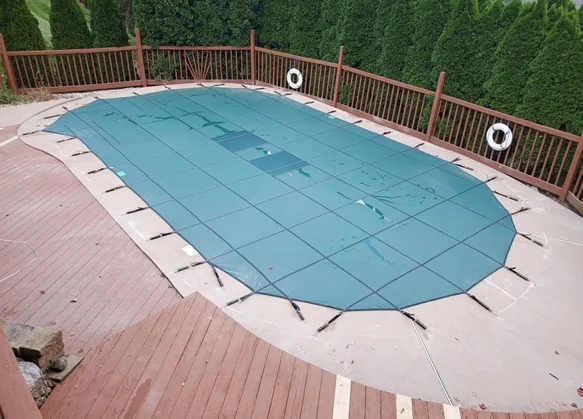 royalswimmingpools-1066085