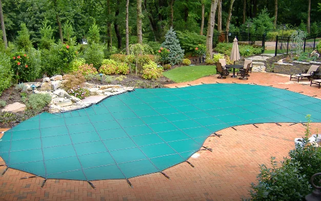 royalswimmingpools-1066803